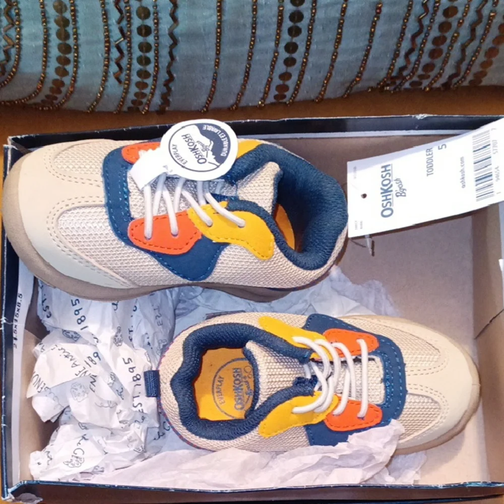 OshKosh B'gosh Navy and Tan Kids Sneakers- New in Box